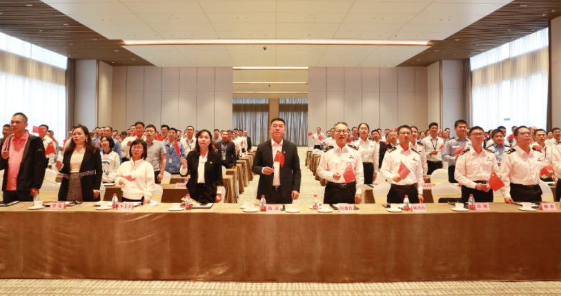 用音符谱写初心 用歌声唱响使命--音乐思政课走进304.cam永利科技